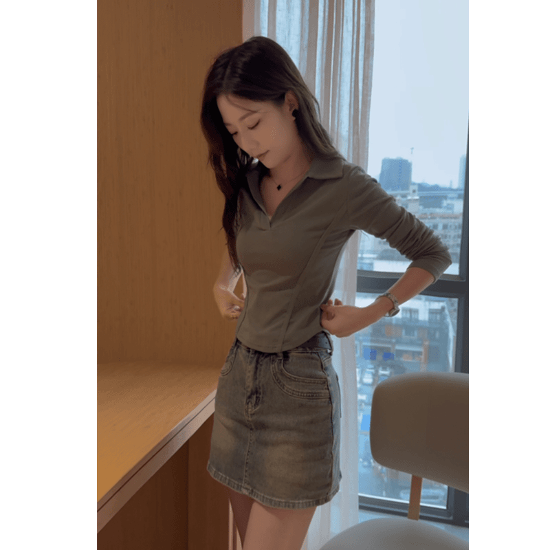 polo长袖百搭t恤女秋冬2025新款正肩小衫显瘦短款上衣+高腰牛仔裙