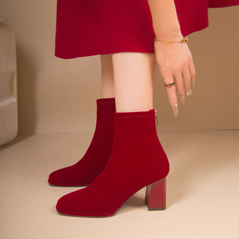 粗跟高跟鞋女婚鞋冬季短靴子女2025新款秋冬红色秀禾婚鞋新娘鞋子