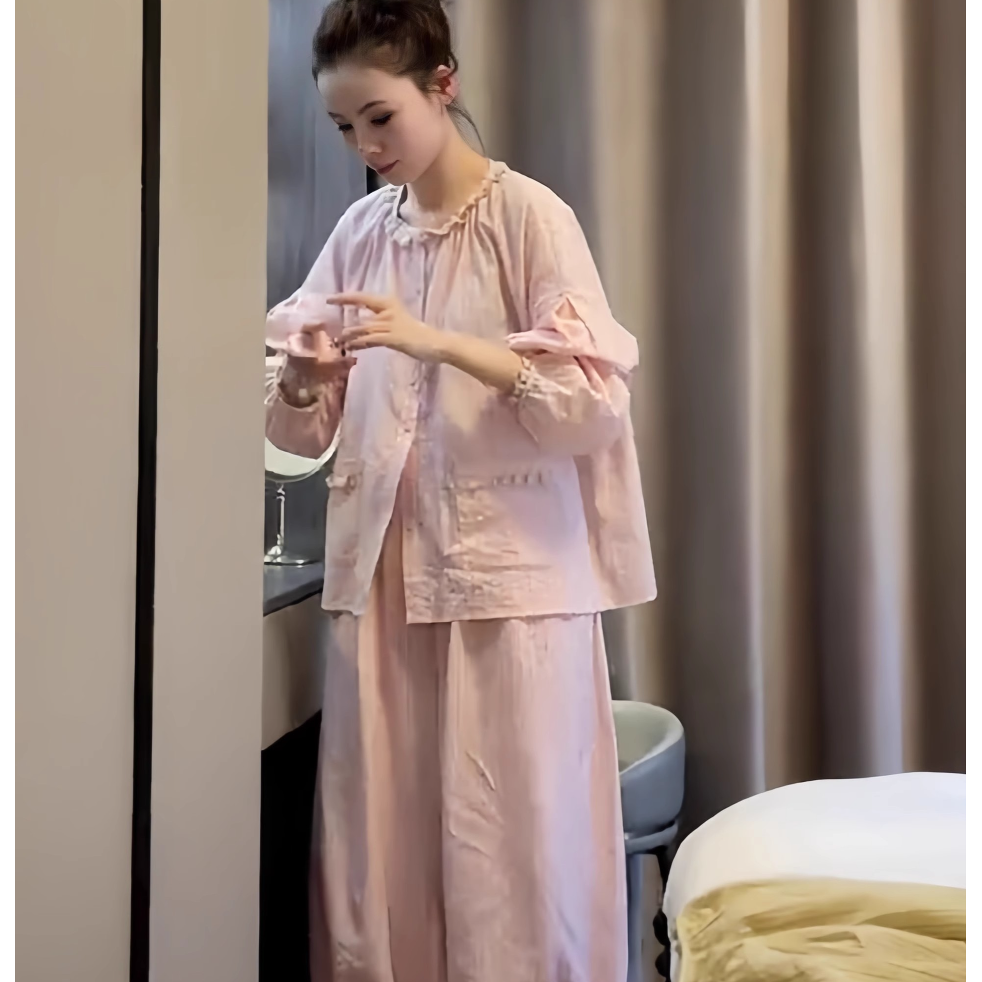 2025春秋季时尚长袖休闲女套装灯笼袖条纹蕾丝薄款月子服睡衣女款