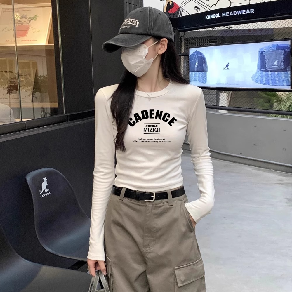 白色长袖t恤女秋冬新款修身圆领打底衫加绒加厚内搭短款百搭上衣