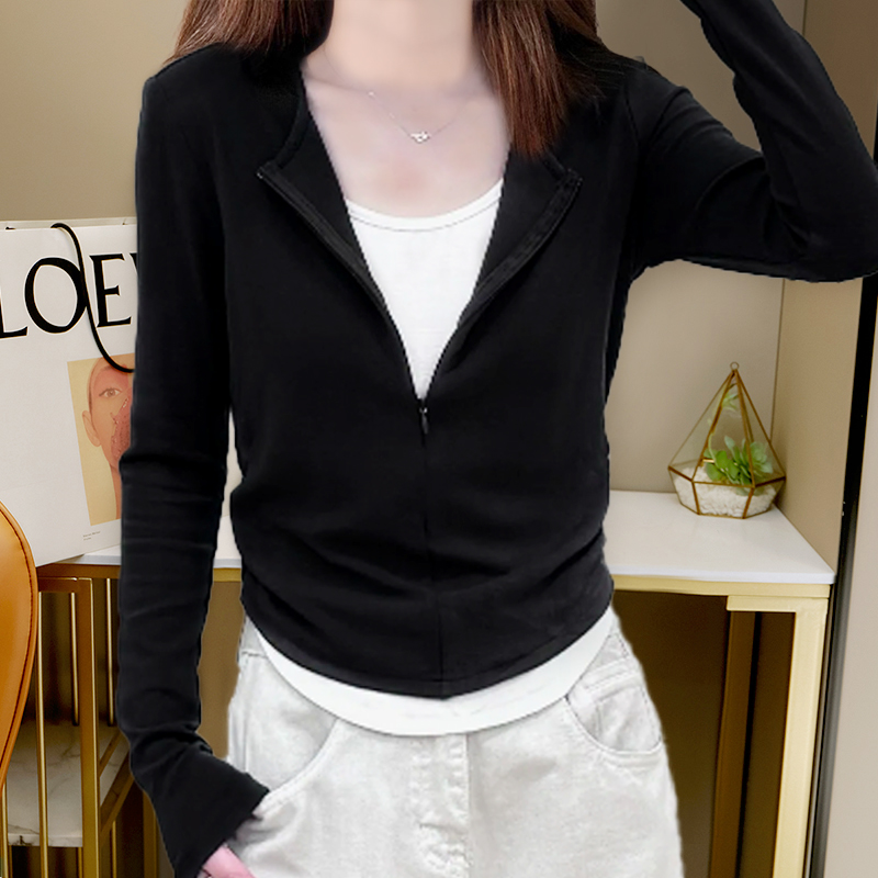 2025早秋欧货时尚撞色拼接v领假两件T恤女修身春秋打底长袖上衣潮