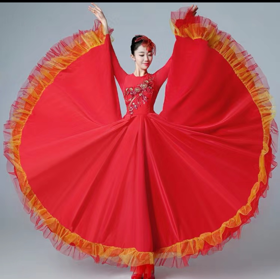 舞台剧中三旋舞服