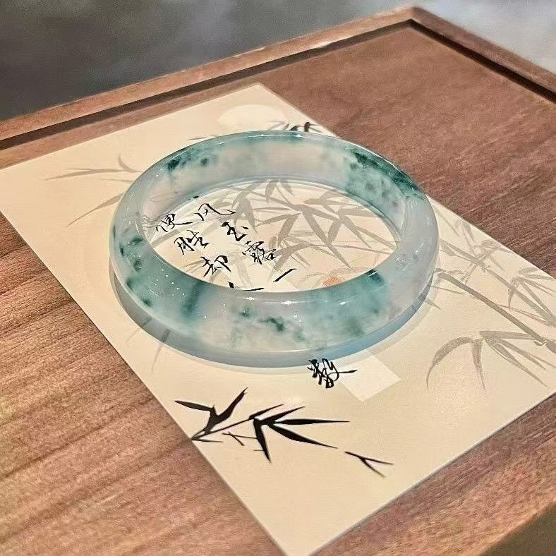 精美时尚手工冰透飘花正圈高档精美女款旺夫手镯