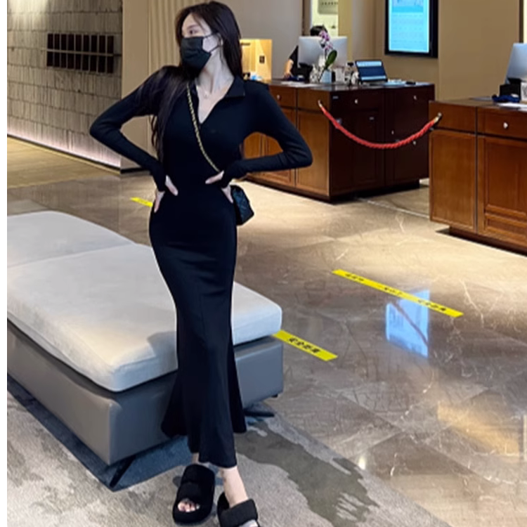 黑色V领长袖连衣裙女秋季新款辣妹性感修身显瘦包臀气质鱼尾长裙