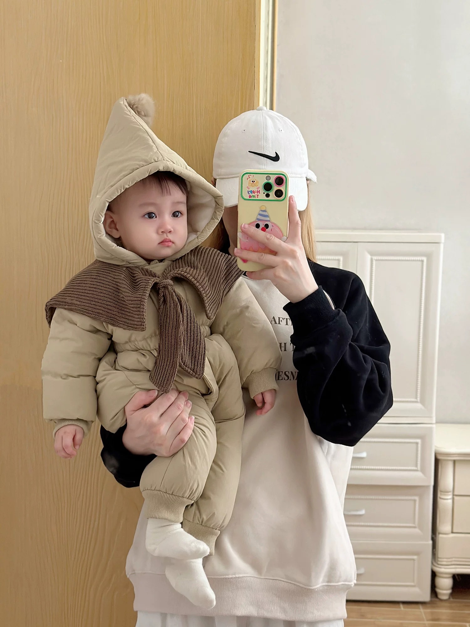 2025新款婴幼儿男女宝宝连体衣超萌加绒夹棉连帽哈衣冬季外出棉服