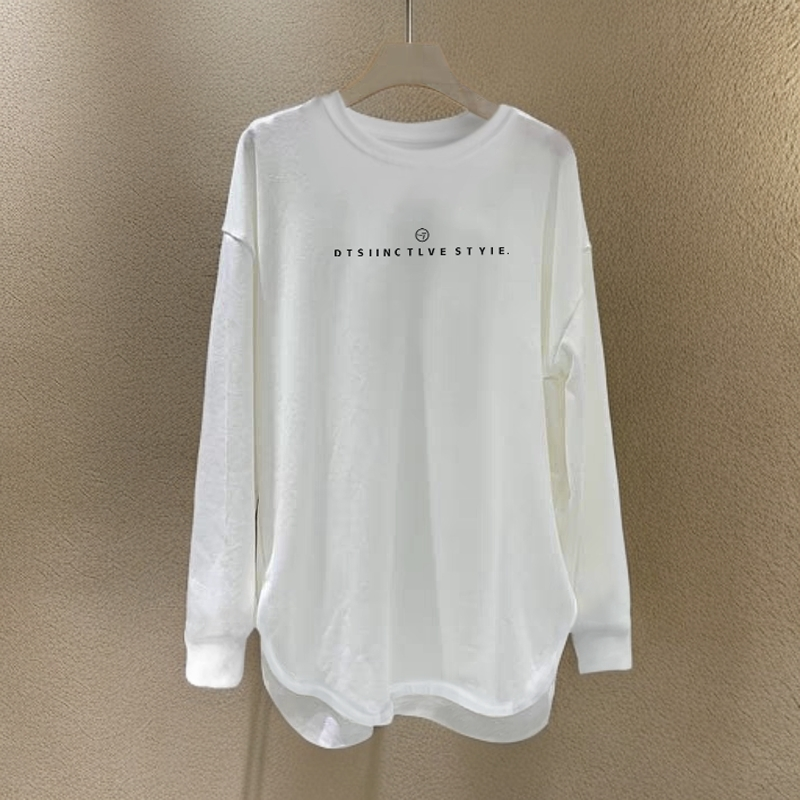 婳娇长袖t恤女上衣春秋季2025新款宽松中长款白色弧形下摆打底衫