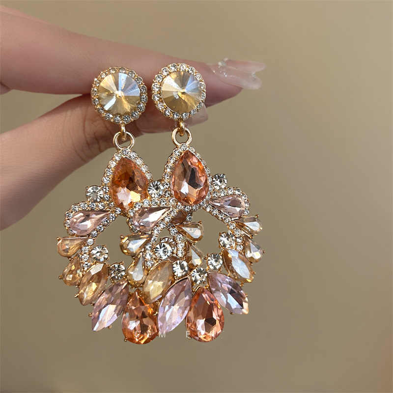 铜合金耳饰 璀璨几何水钻耳环女法式复古奢华耳钉夸张设计耳饰