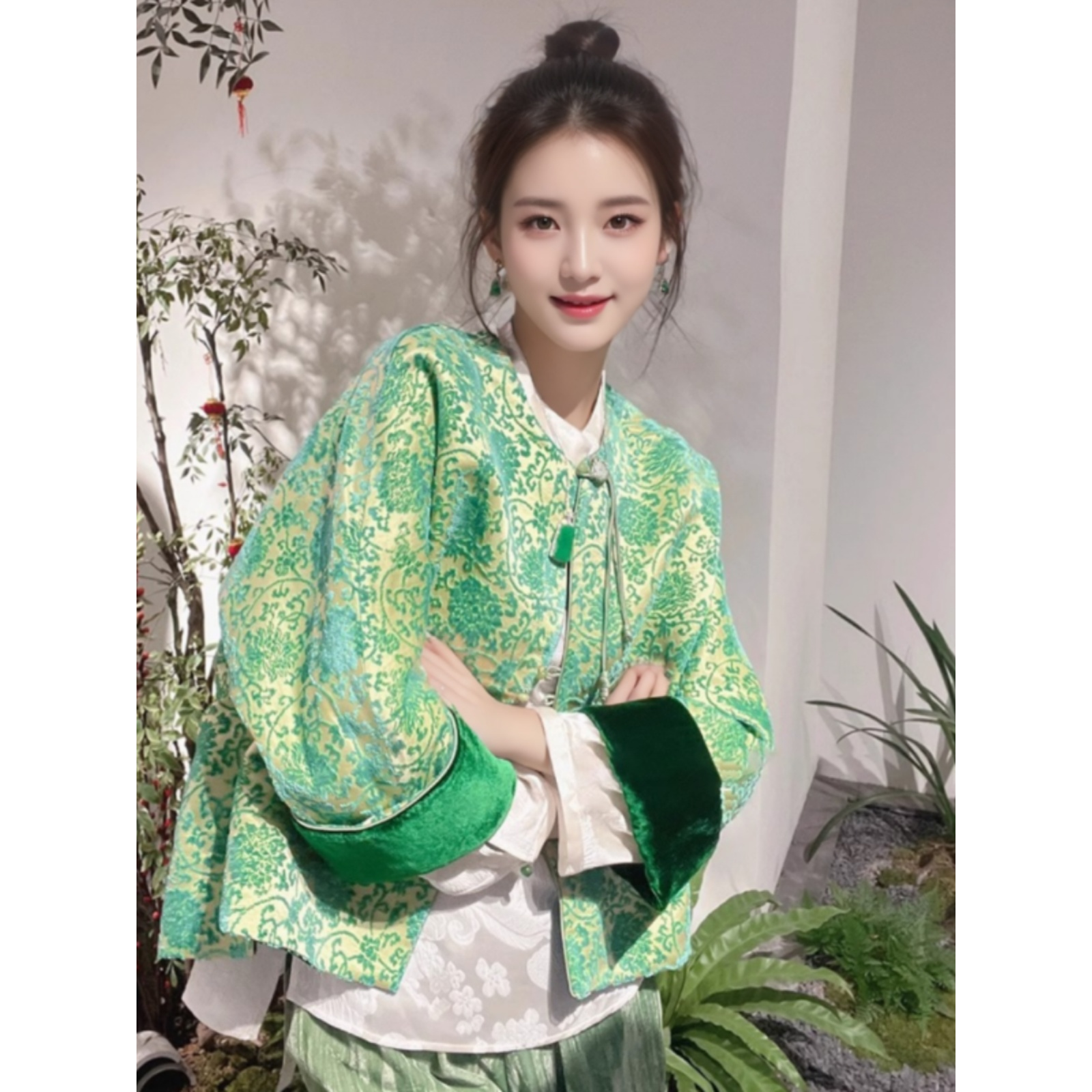 春季新中式穿搭国风女装小众不撞款上衣高级精致绝美别致绿色外套