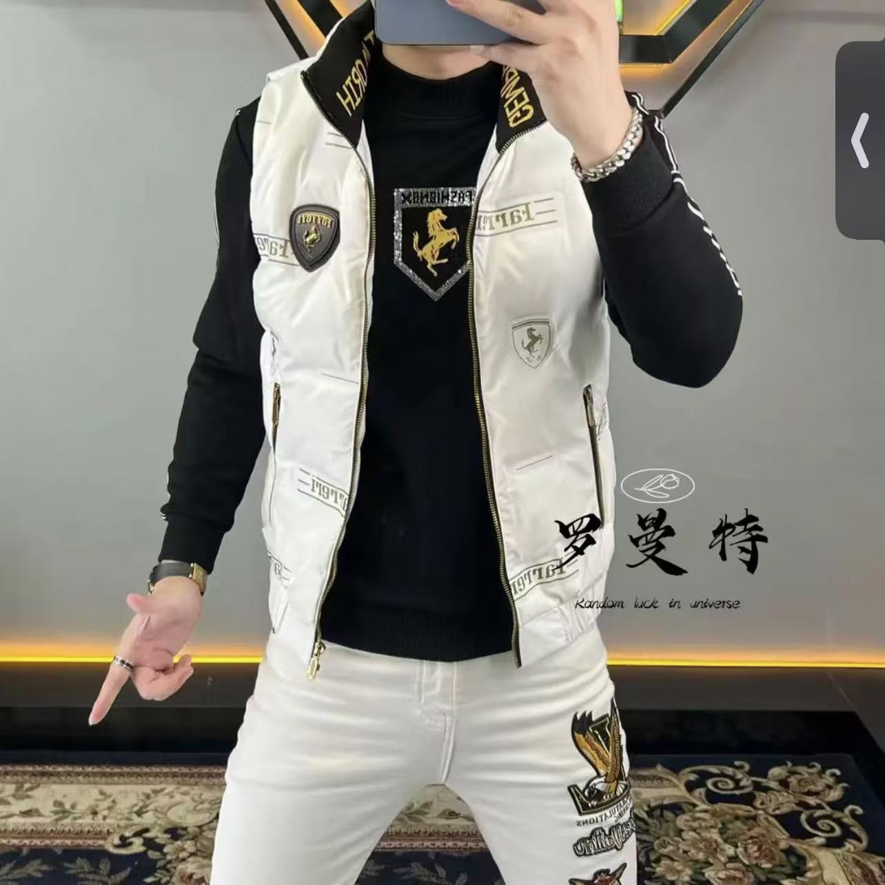 男士秋冬百搭潮流2025新款百搭马甲帅气战马标翻领外套827