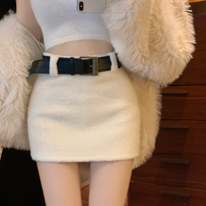 时尚百搭羊毛羔包臀短裙子女装冬季气质软糯毛呢子高腰显瘦半身裙