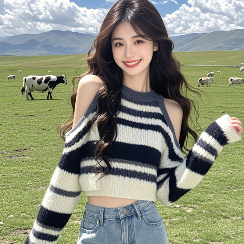 早秋季甜辣chic上衣法式小众设计感露肩短款撞色条纹毛衣针织衫女