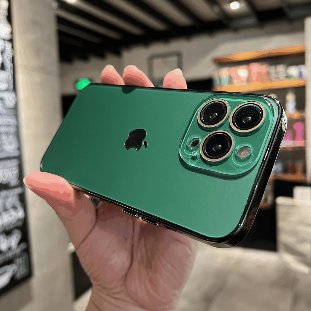 适用苹果15/14/13/11AG电镀磨砂自带镜头膜iPhone12promax手机壳.