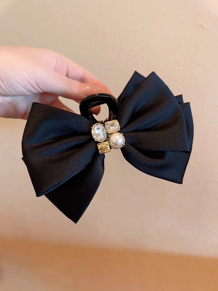 小香风缎面蝴蝶结抓夹2024年小香风发夹气质小香风高级感鲨鱼夹