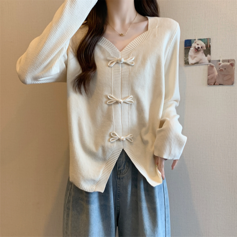 别致设计感新中式盘扣针织衫上衣女秋冬大码内搭胖mm显瘦长袖毛衣