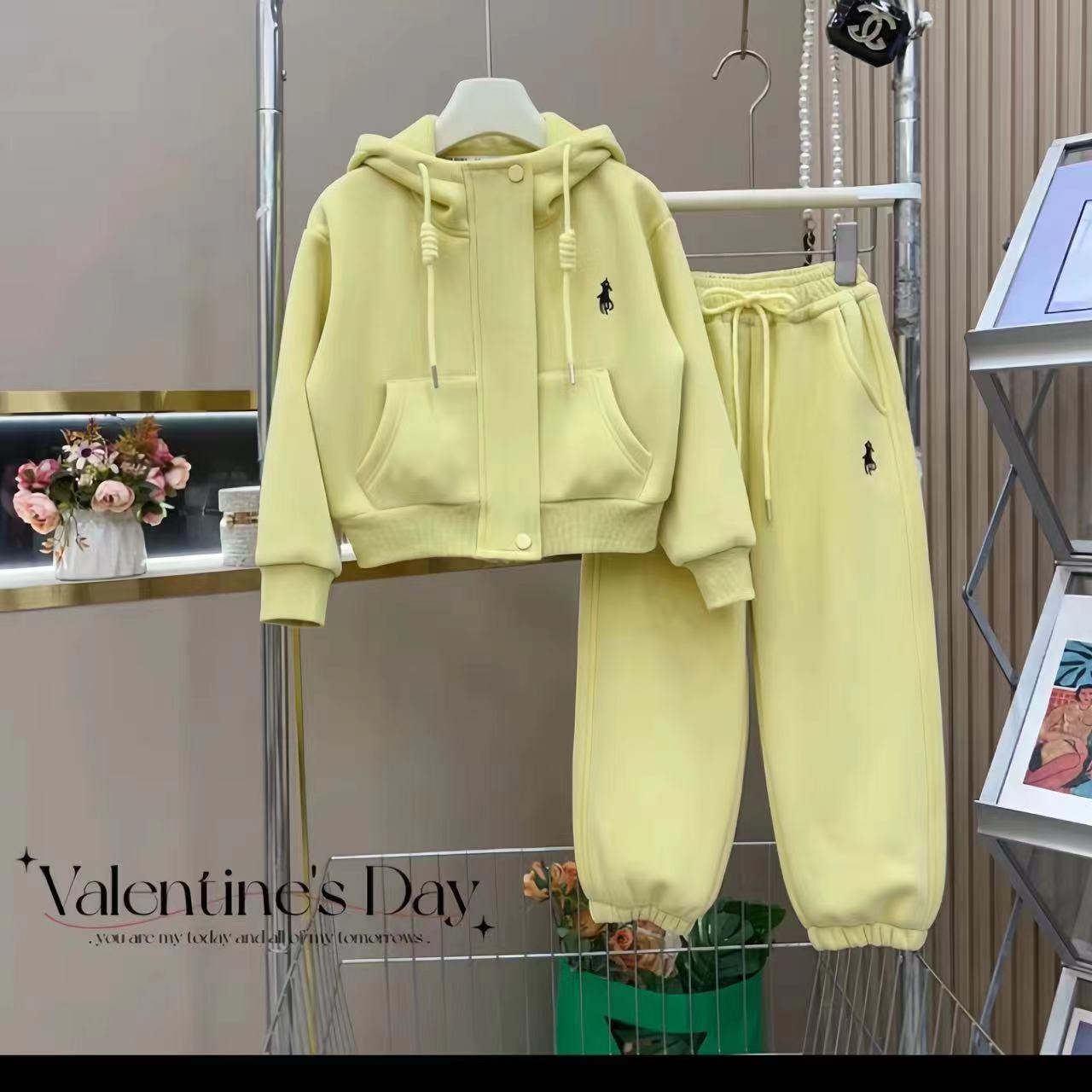 女童春季秋季新款套装儿童运动洋气网红春秋时尚休闲粉色韩版