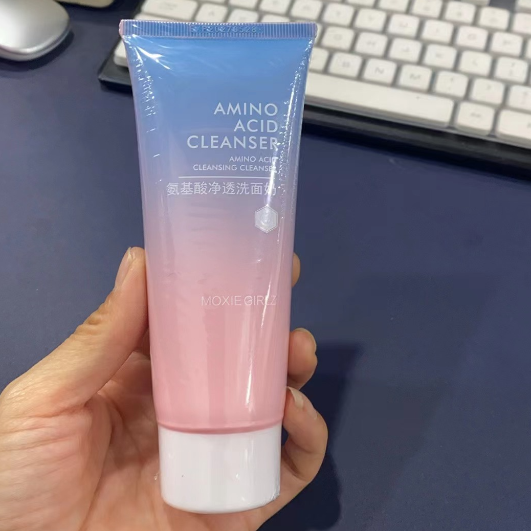 慕斯女孩氨基酸净润洗面奶深层清洁控油洁面（拍一发二）