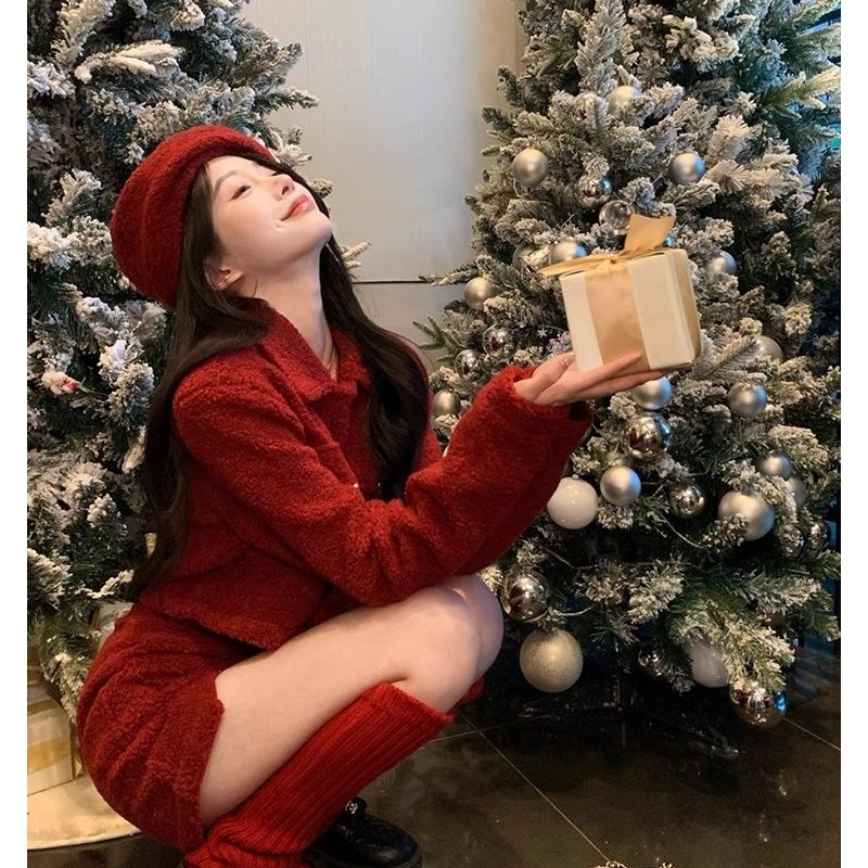 红色羊羔毛套装女秋冬新款新年中式国风外套富家千金小香风两件套