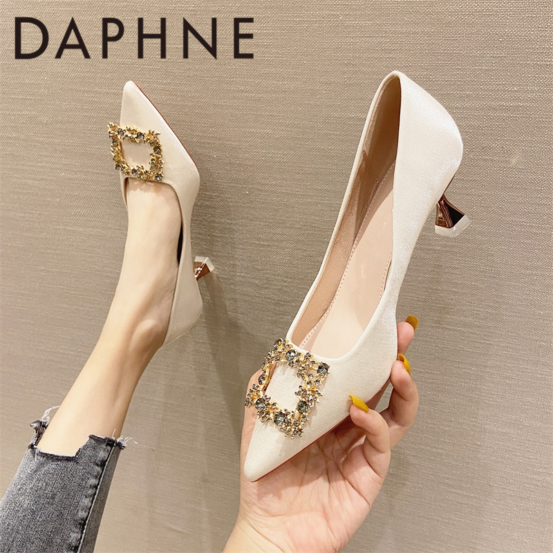 达芙妮真皮不累脚高跟鞋婚鞋小众轻奢气质细跟小个子法式尖头百搭