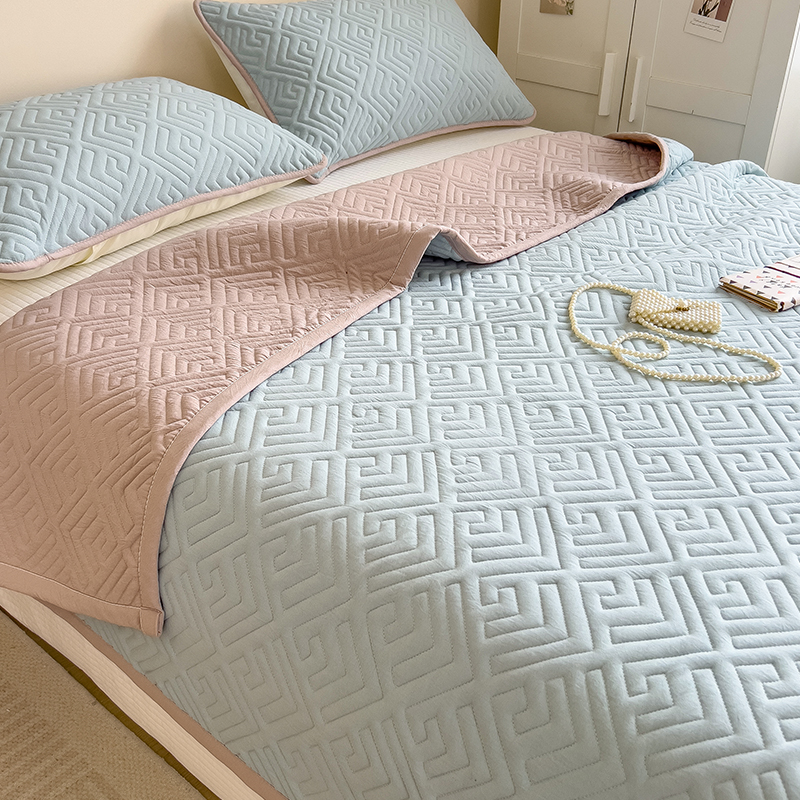 一年四季通用床盖双面款正反两用加棉防滑床单不跑不滑床床上铺盖