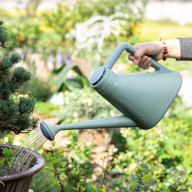 长嘴浇水壶家用园艺浇花洒水大容量塑料洒水壶养花喷水壶浇花水壶
