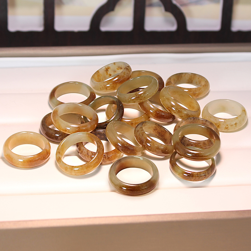 天然和田玉糖色戒指且末飘糖圆男女深浅红黄糖色多样发货拍一发一