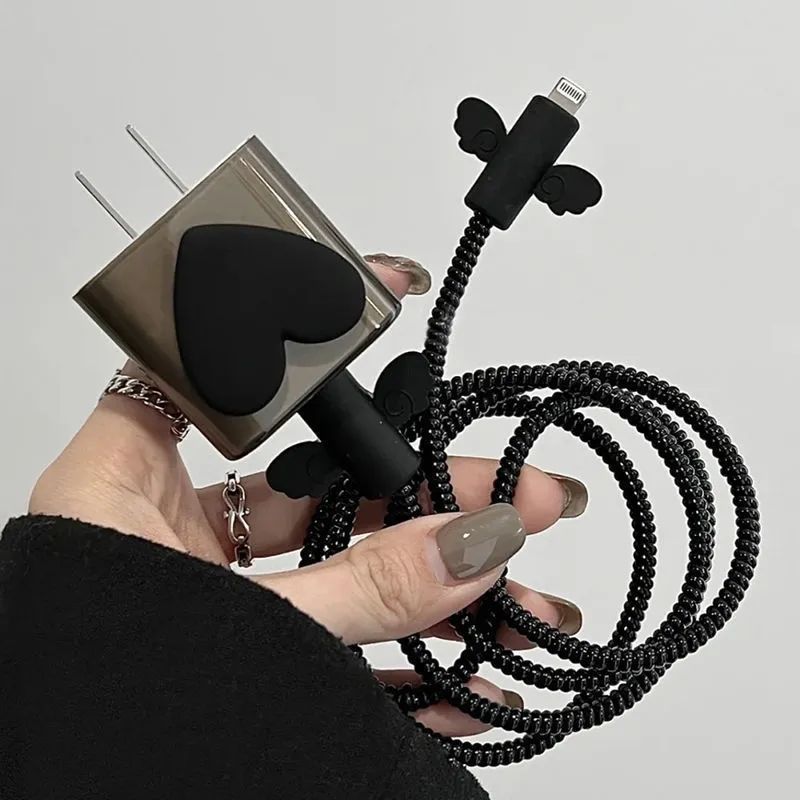 适用苹果13/14Pro12充电器数据线保护线11充电器保护套20w缠绕绳