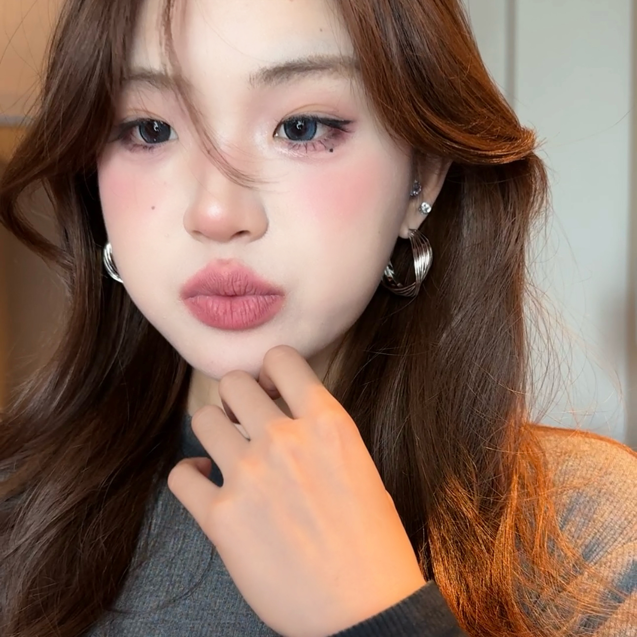 铜合金耳饰 又辣又高级！金属复古港风大圈耳环小众设计耳钉耳饰女