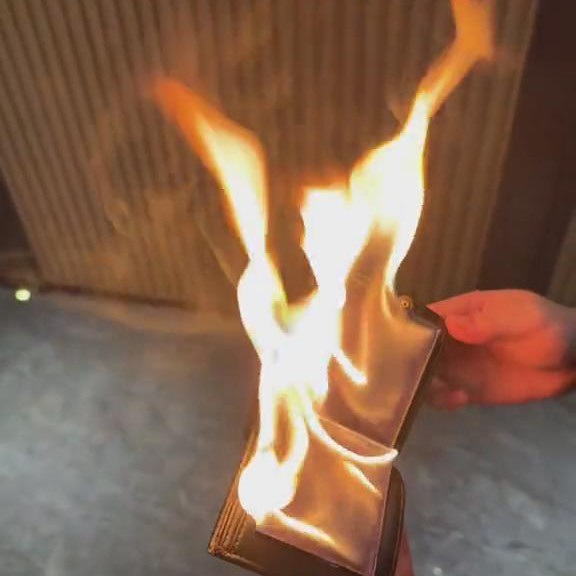 (烈焰钱包）烈焰钱包魔术钱包烈火钱包钱包魔术道具幼稚鬼