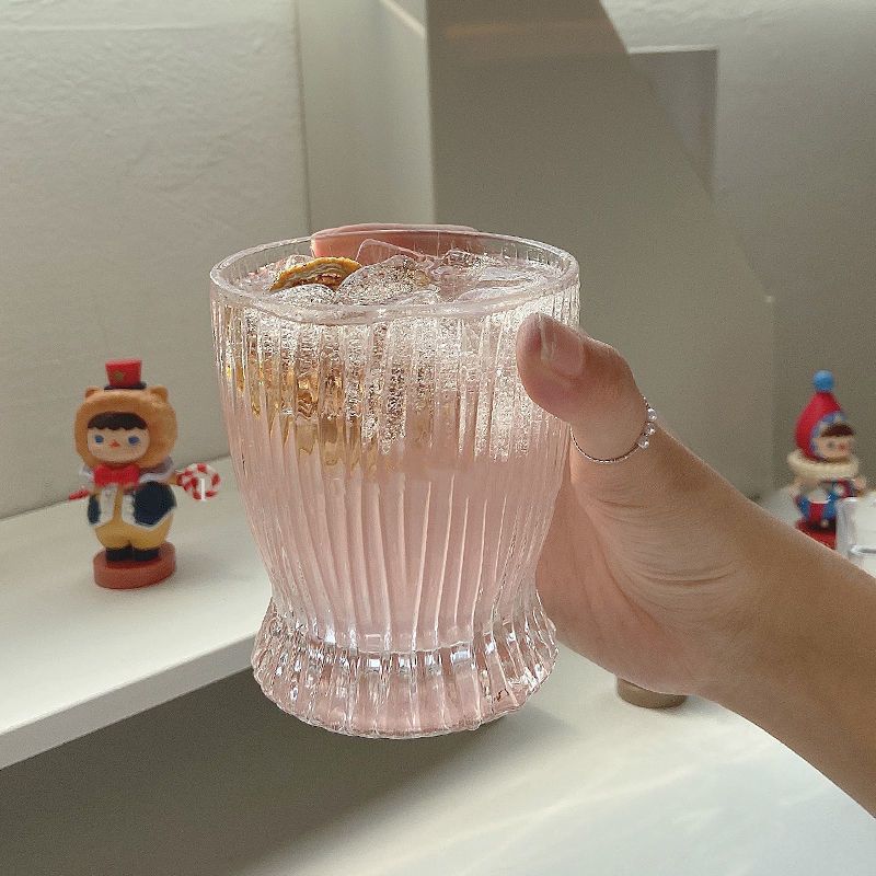 简约条纹小蛮腰玻璃杯奶杯喝水杯夏季女高颜值果汁杯啤酒杯鸡尾酒