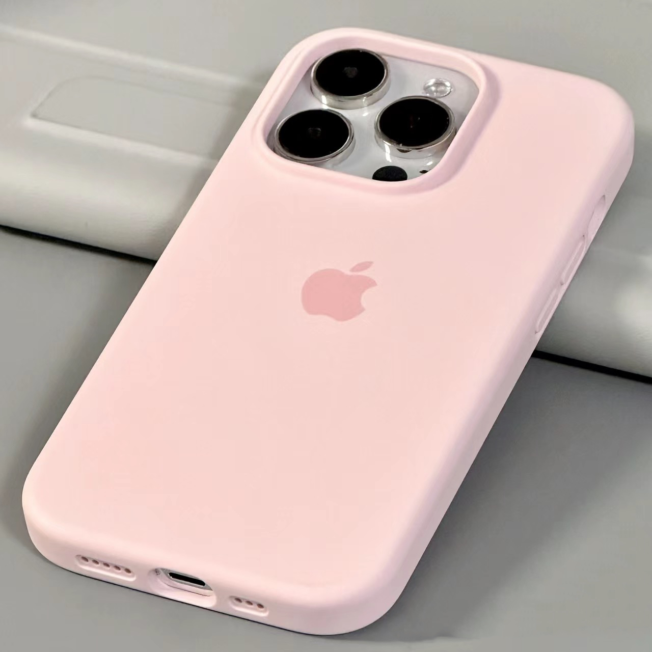 少女粉iPhone16promax手机壳适用苹果15pro液态硅胶14/13防摔12套