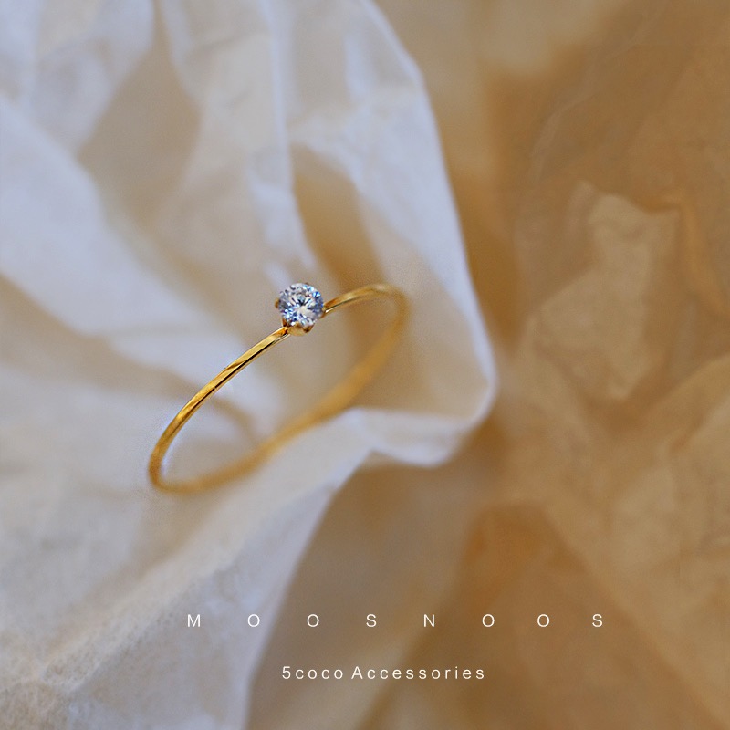 钛钢合成锆石戒指 不掉色极细单颗小锆石戒指简约气质素圈Y002