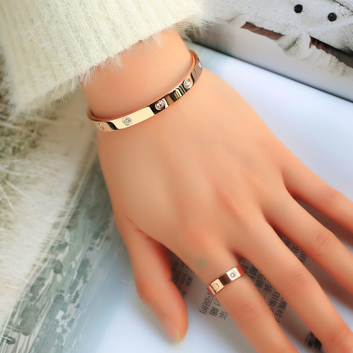 钛钢合成锆石手镯 卡扣式手镯不掉色男女高端高档百搭饰品七夕ins