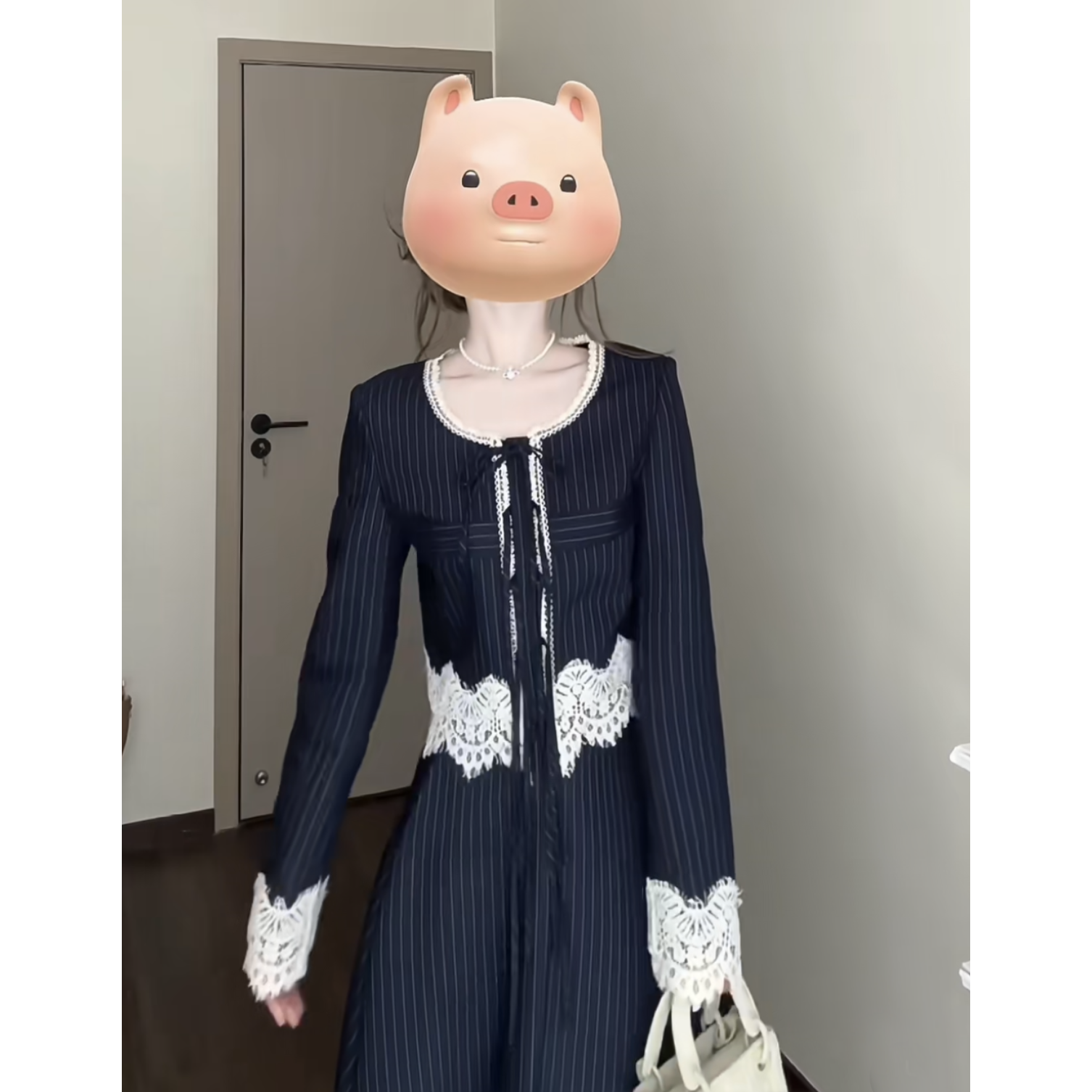 入秋一整套女装2024新款法式千金蕾丝拼接条纹上衣半身裙两件套潮