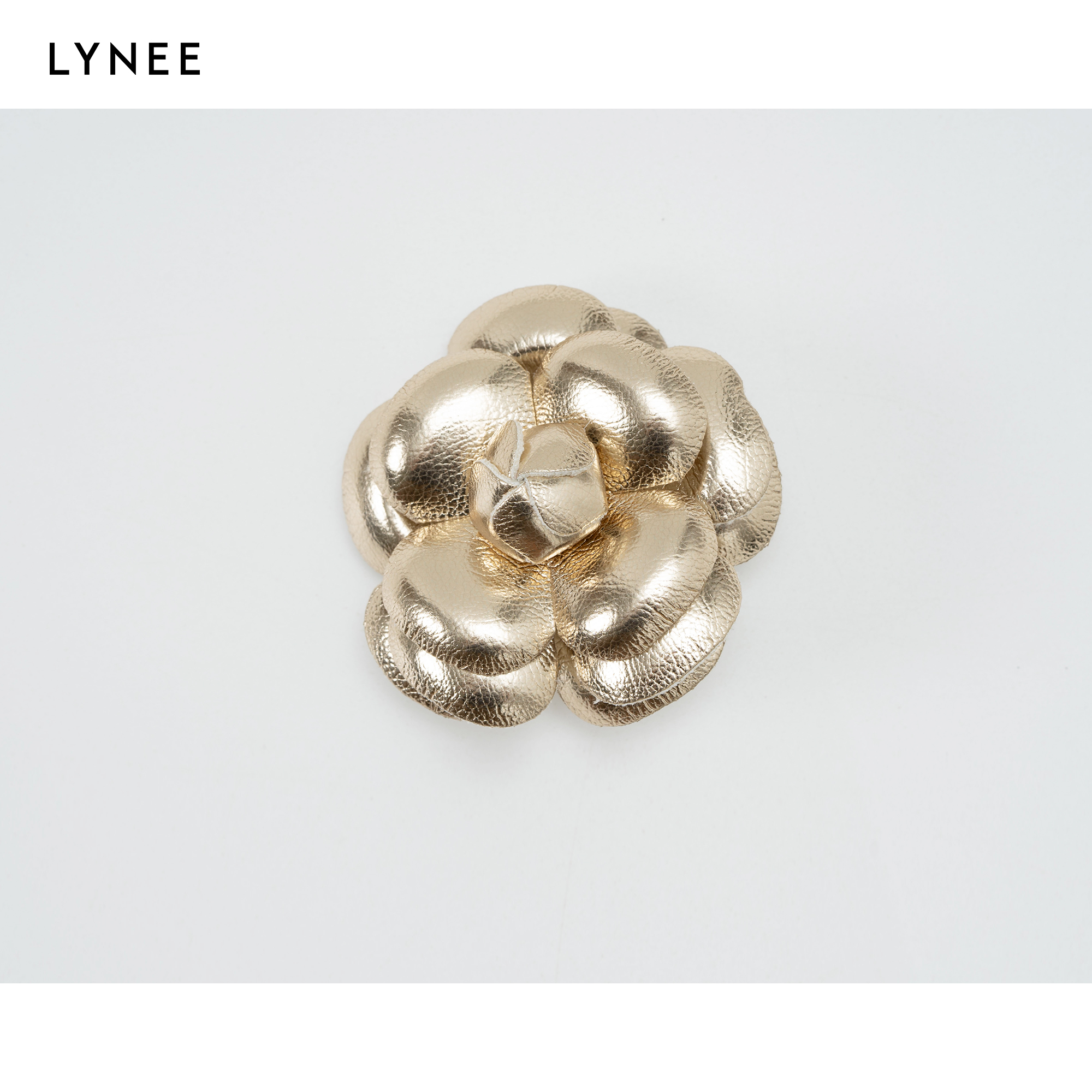 LYNEE 百搭山茶花胸针LZD2ESA013