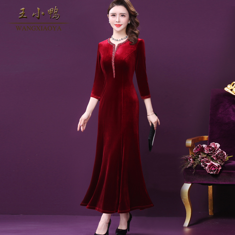 王小鸭W-BM-912323连衣裙女春秋新款洋气婚宴年轻礼服裙优雅舒适