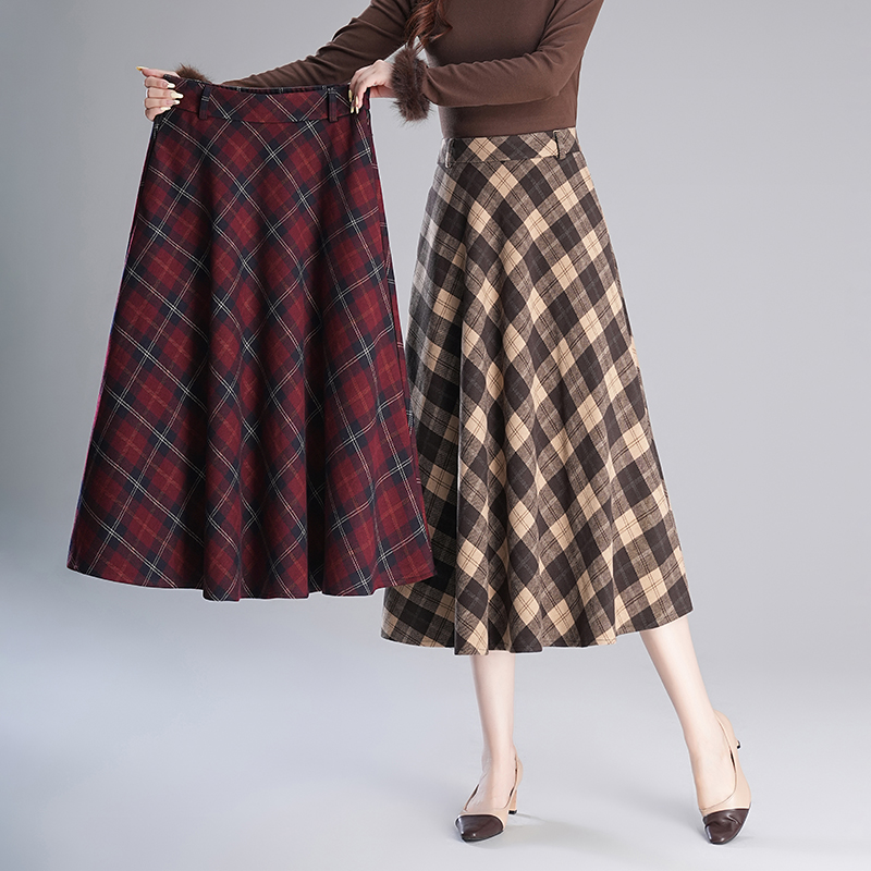 毛呢格子裙2025秋冬款格纹大摆半身裙女高腰中长款显瘦a字裙伞裙