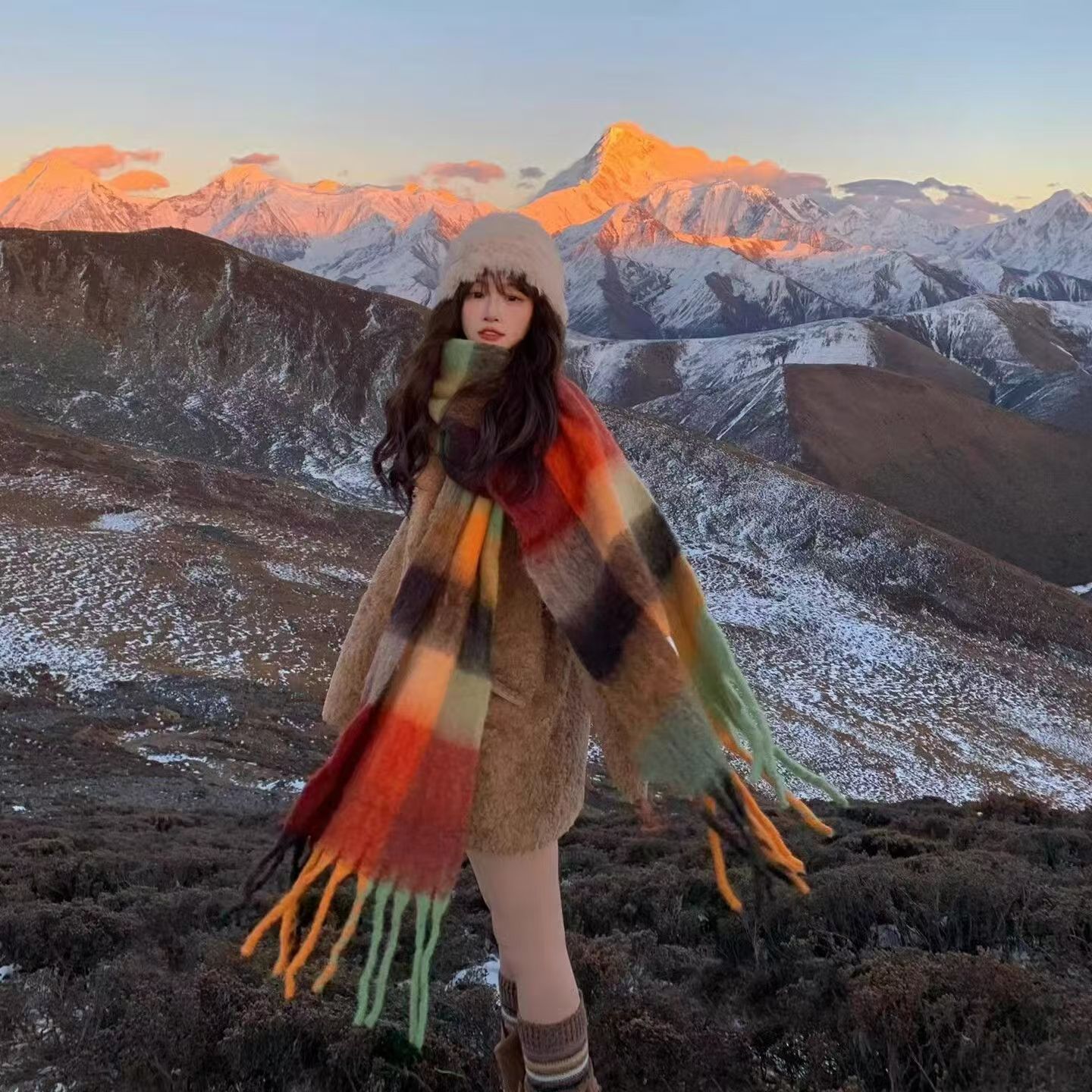 2025新款仙女粉渐变马海毛围巾女冬季保暖围脖韩版保暖百搭网红