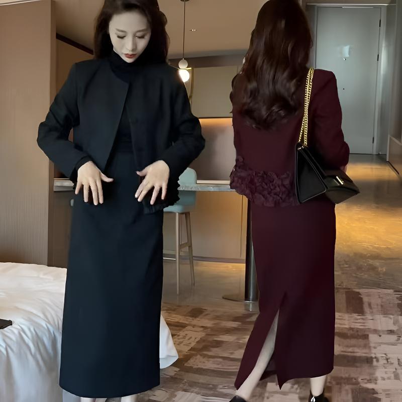 网红同款秋季安可拉红套装女高级感精致木耳边短西服半裙两件套装