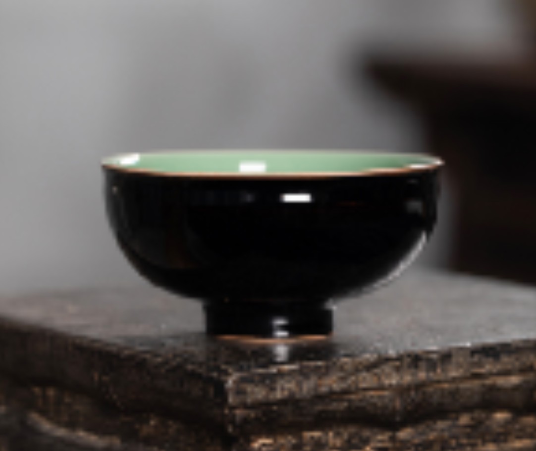 林坞窑美人肩（乌金）主人杯