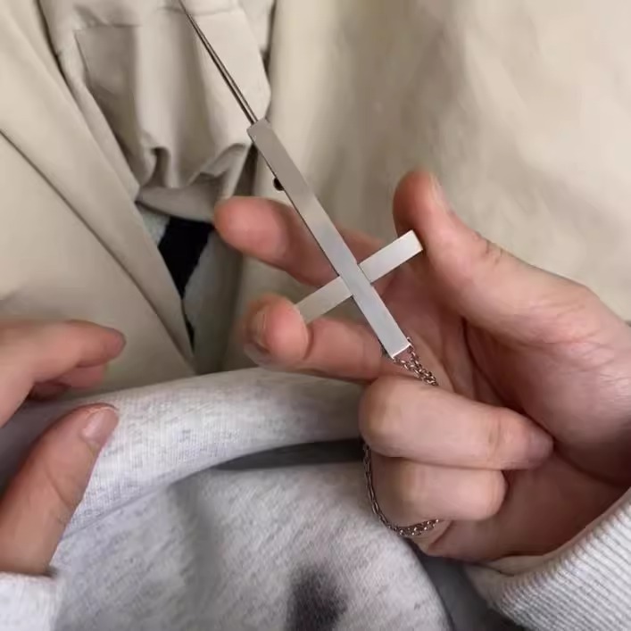 爆款十字架项链防身饰品男女生随身神器自卫迷你武器合法便携暗器