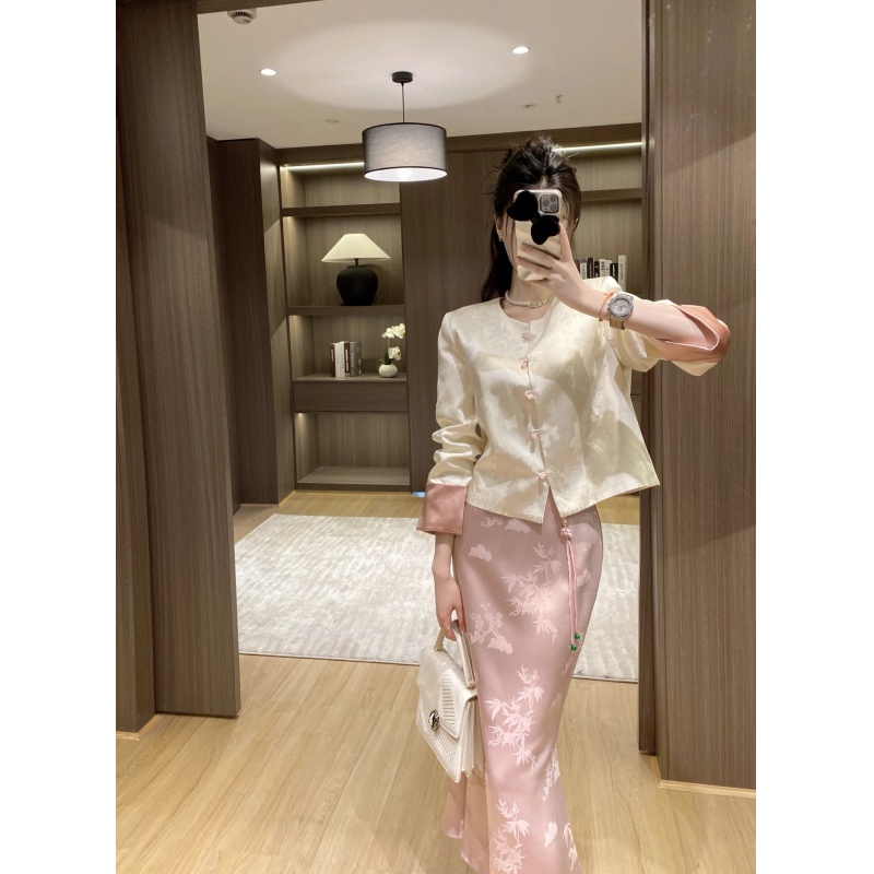 2024时尚新中式国风小洋装名媛高端气质盘扣上衣半身裙两件套-唐