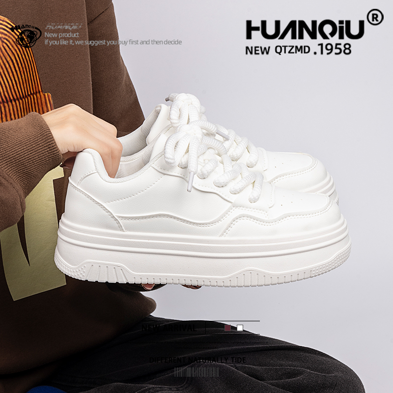 环球秋冬新款小白鞋女2025加绒爆款运动百搭女鞋韩版厚底增高板鞋