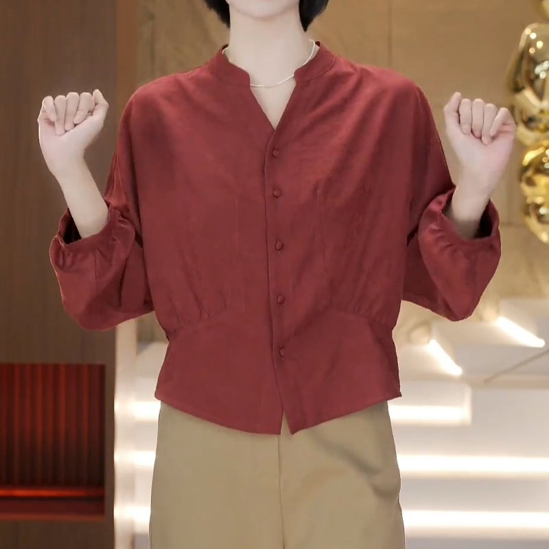 小V领黑色单排扣衬衫2025秋季新款大码胖MM女装别致百搭小衫上衣