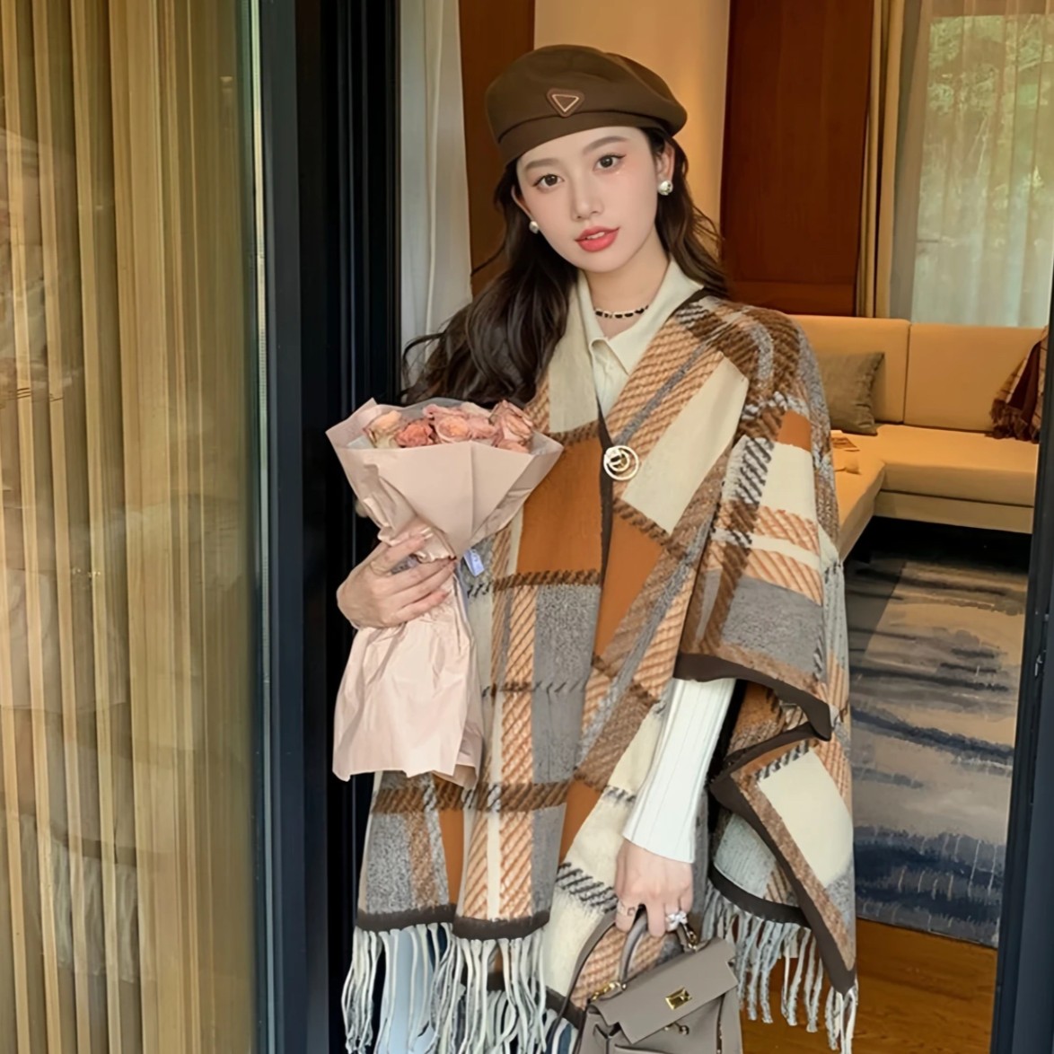 美拉德风2026新款复古格子流苏披肩女秋冬围巾保暖时尚百搭绵羊毛
