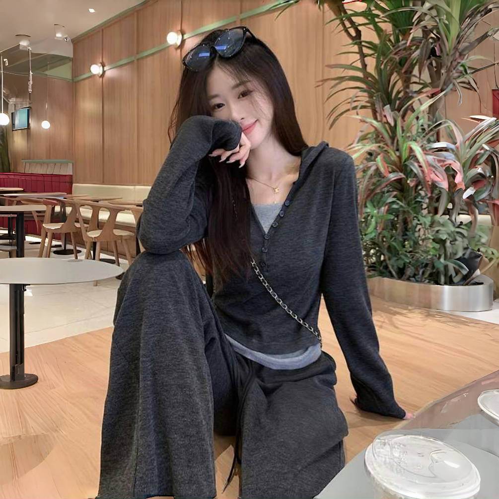 灰色长袖连帽假两件卫衣阔腿裤运动套装春秋高级感慵懒风时尚女款
