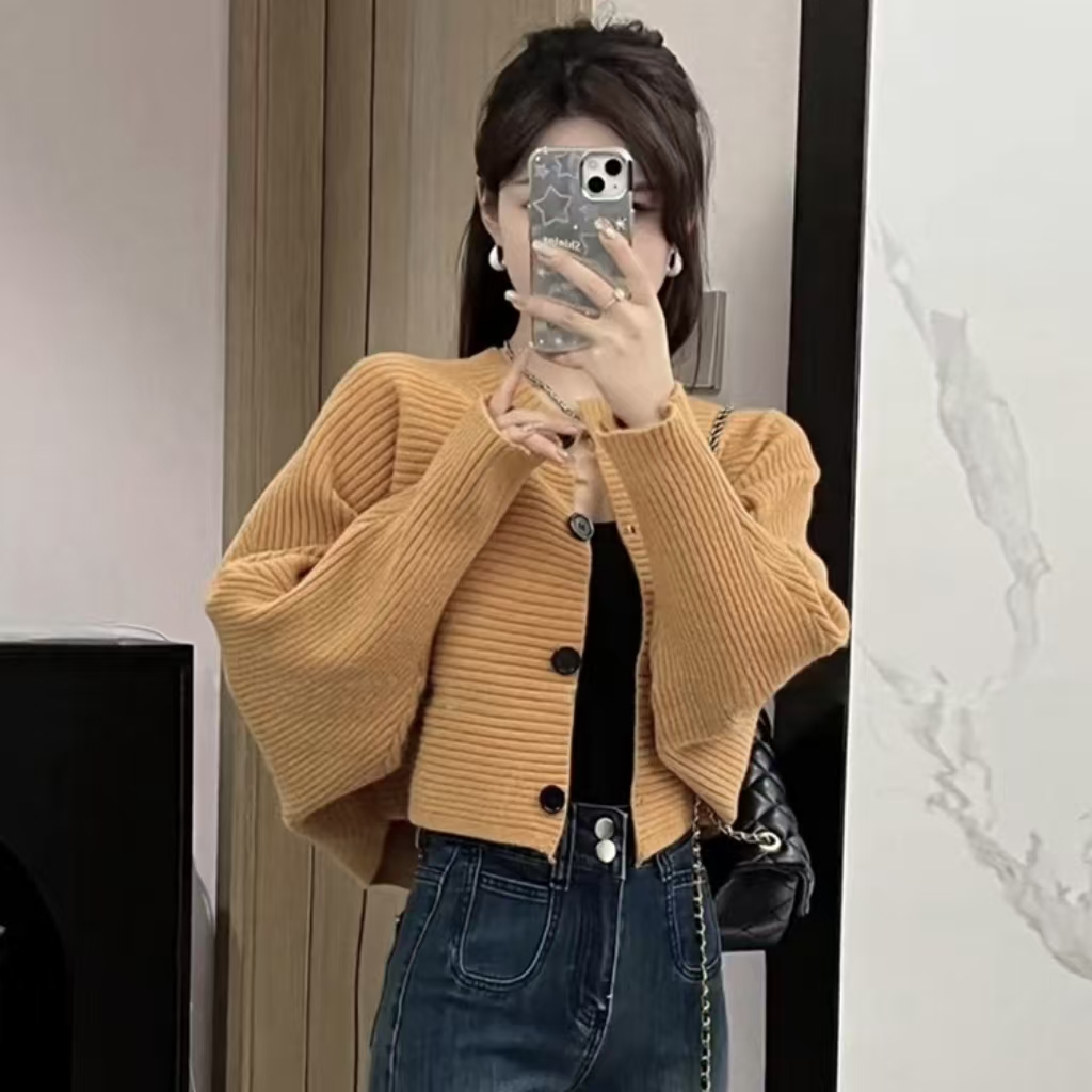 复古温柔显瘦长袖毛衣蝙蝠袖短款外套女秋冬宽松慵懒针织开衫0222