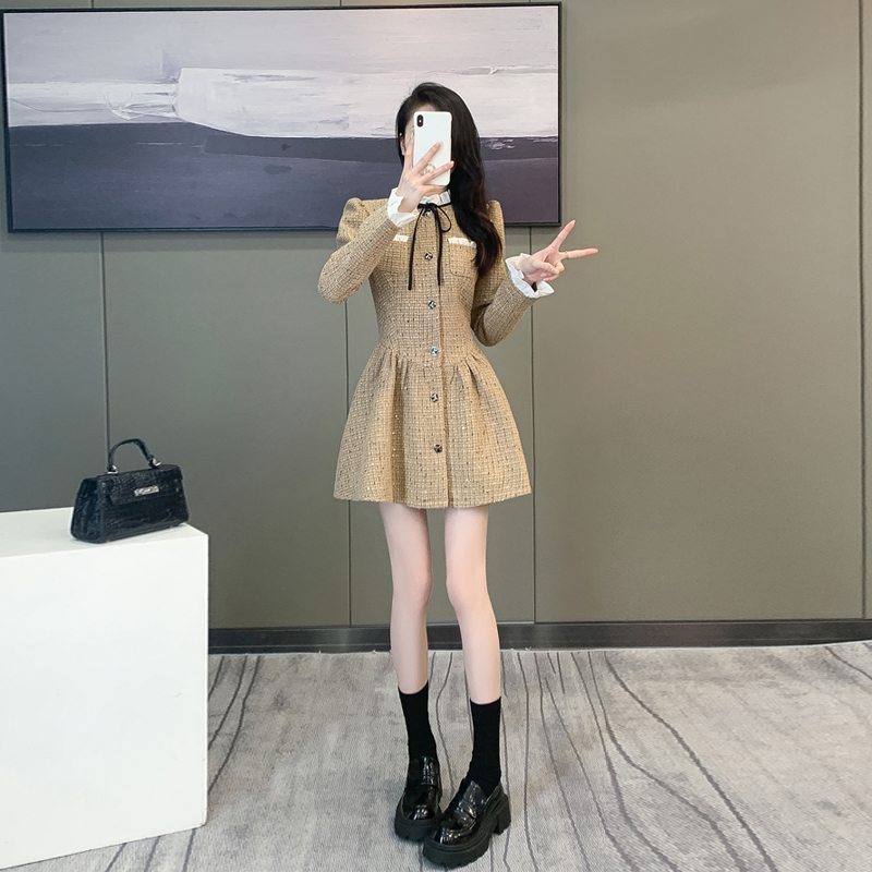 粗花呢显瘦连衣裙秋冬女富家千金冬装小个子法式名媛长袖高级感