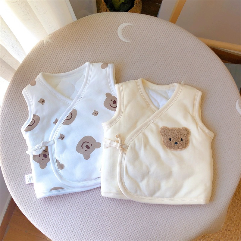 0一3月婴儿小背心新生儿马甲秋冬加厚保暖小坎肩上衣系带婴儿衣服