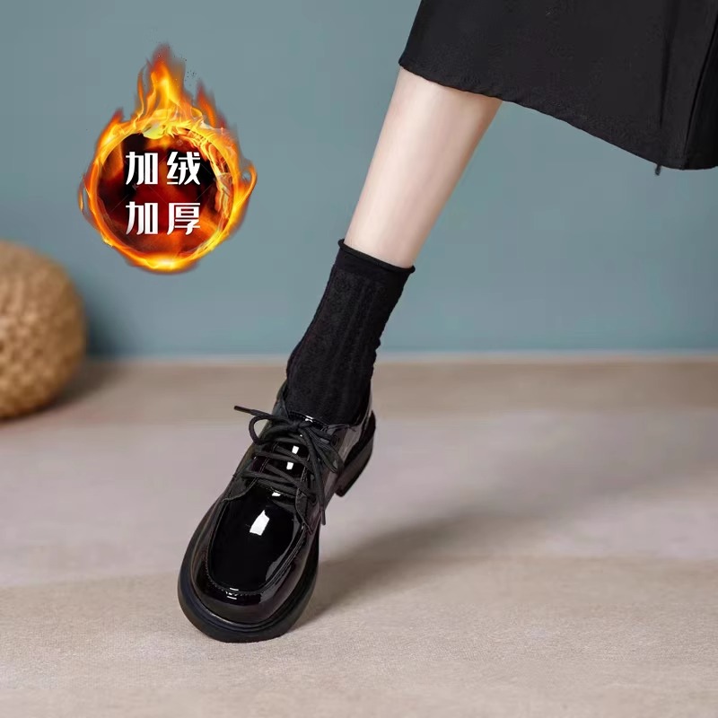 PinkAvril黑色小皮鞋女秋冬季新款乐福鞋系带厚底漆皮英伦风单鞋