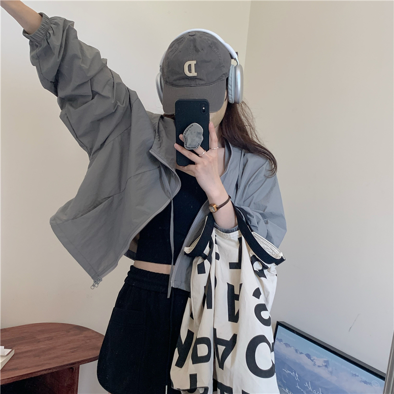 夏季新款防晒衣女短款休闲外套小个子上衣薄款防紫外线连帽防晒服